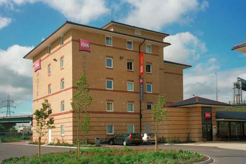 Ibis London Thurrock M25 Grays Exterior photo